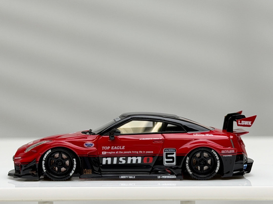 2-in-1 Nissan R35 GT-RR LBWK (Zero Fighter & NISMO)[Davis & Giovanni] 1:64 scale