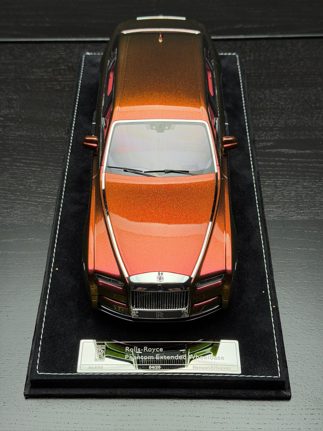 Rolls-Royce Phantom Long Wheelbase (Chameleon Pink) [H&H] 1/18 scale