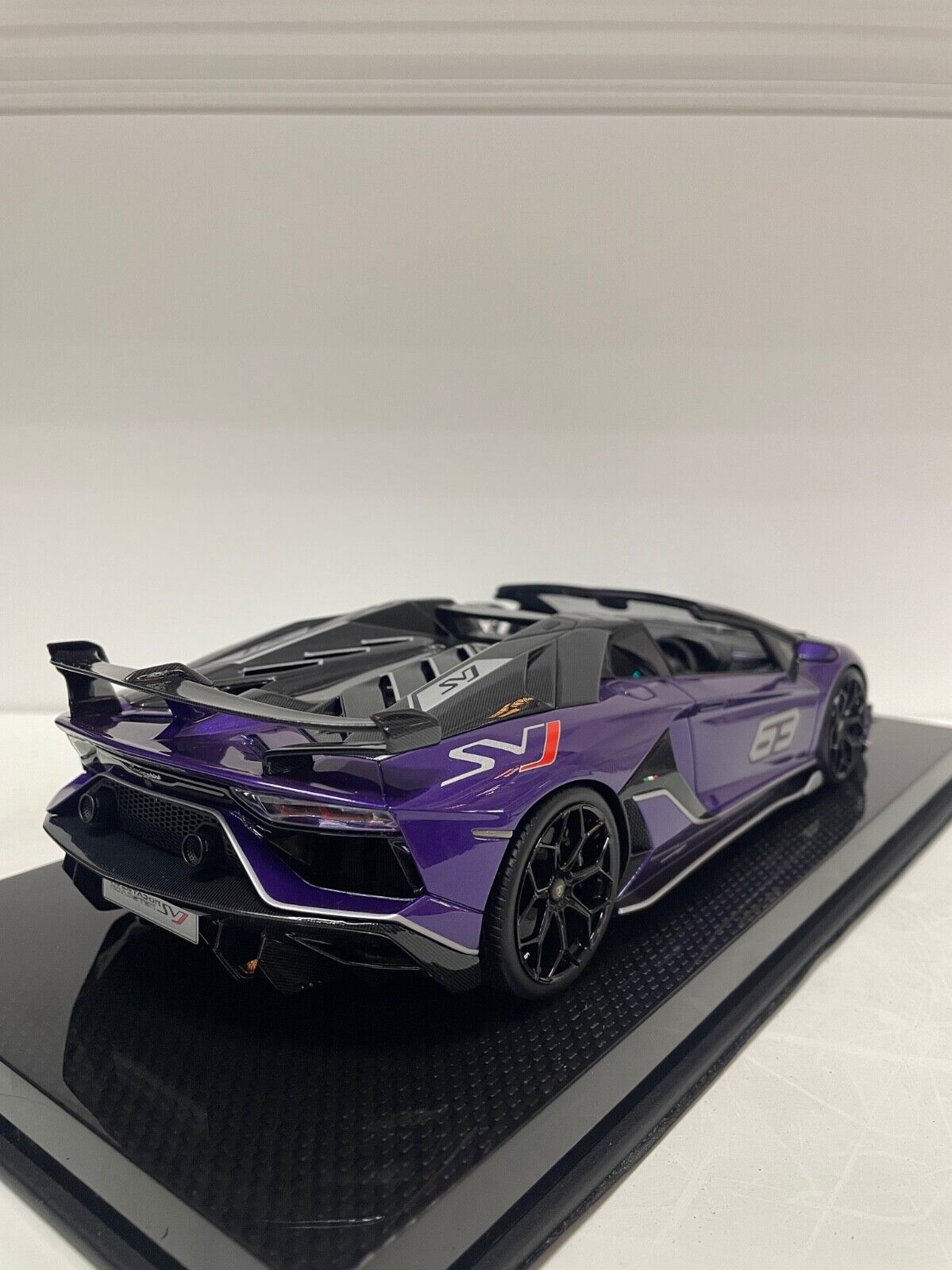 Lamborghini Aventador SVJ Roadster (Purple 63) [MR Collections] 1