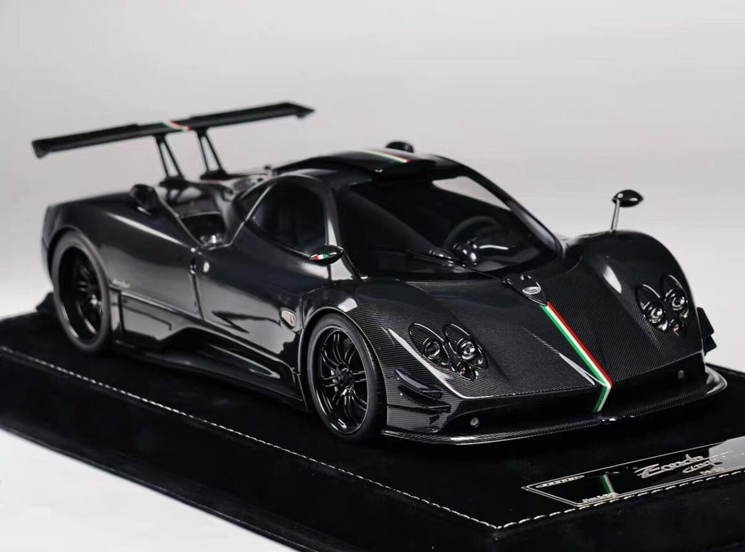 Pagani Zonda Cinque (Full Black Carbon Fiber) [Henson & Heaven] 1/18 scale