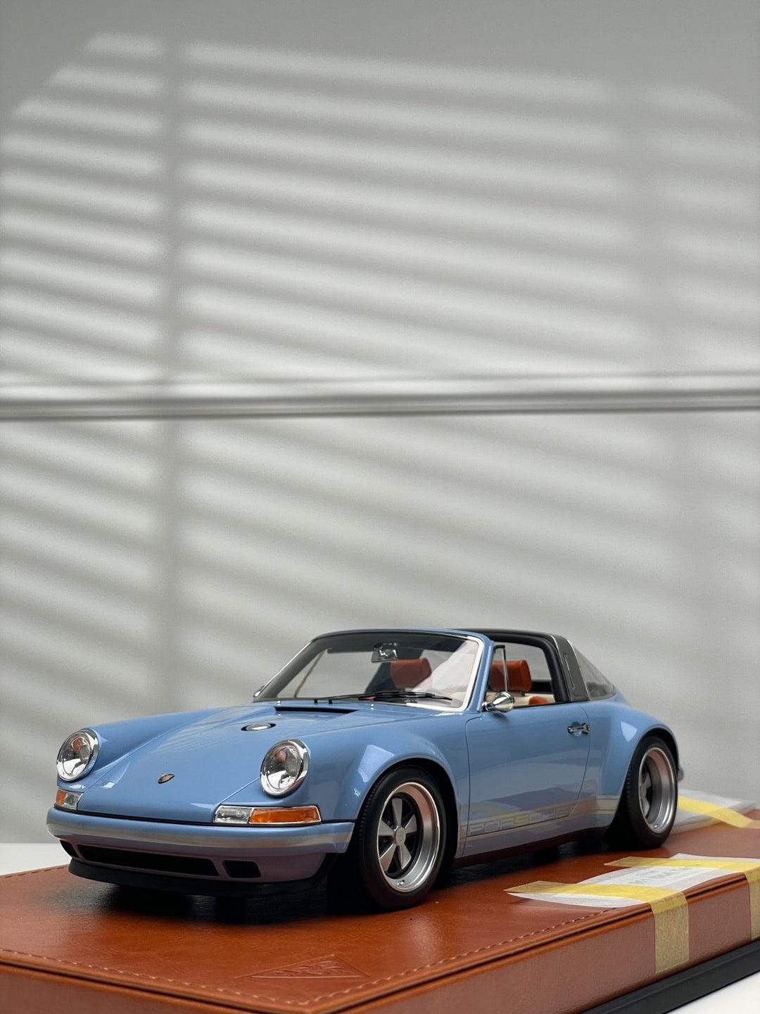 Porsche 911 Targa Singer (Light Blue) [Make up Eidolon] 1/18 scale