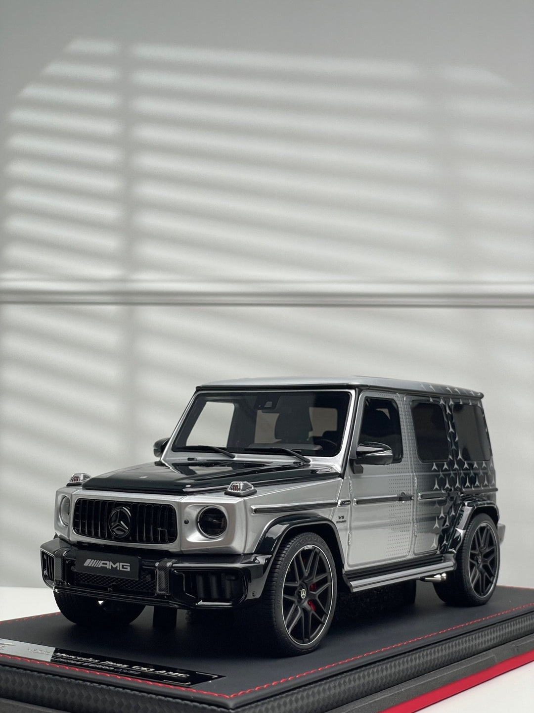 Mercedes-Benz AMG G63 2025 (Silver/ Black Petronas Star) [BBA Model] 1/18 scale