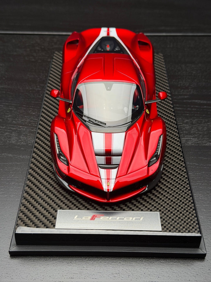 Ferrari LaFerrari (Metallic Red) [Gavin] 1:18 scale