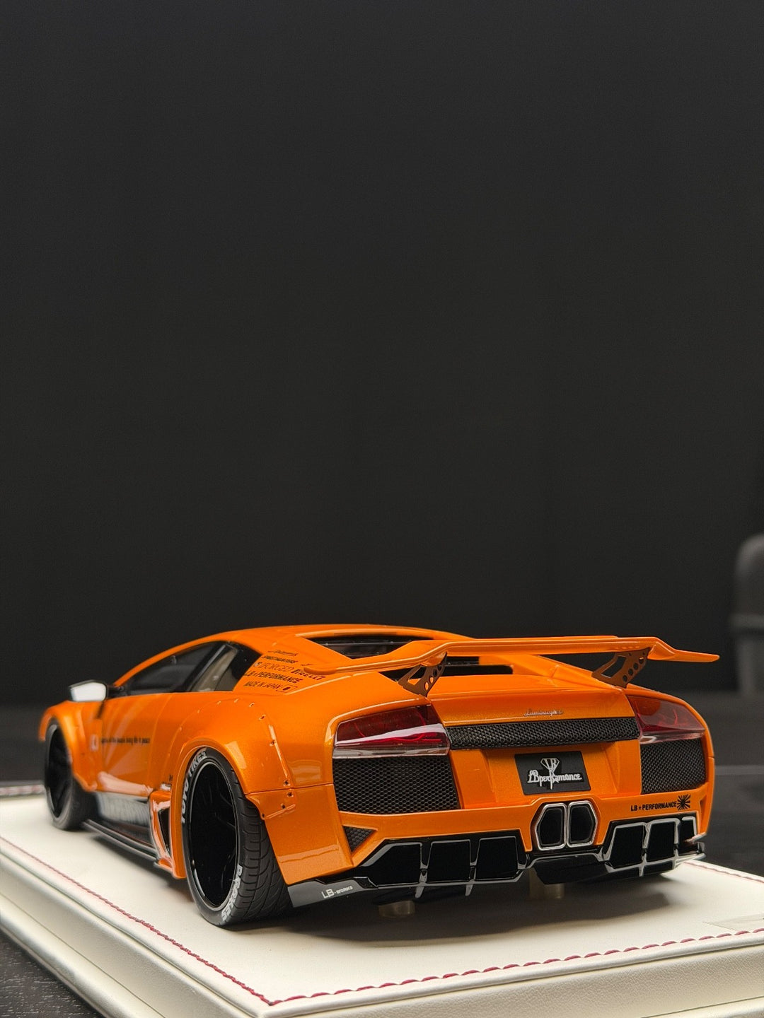 Lamborghini Murcielago LBWK (Orange) [Davis & Giovanni] 1:18 scale