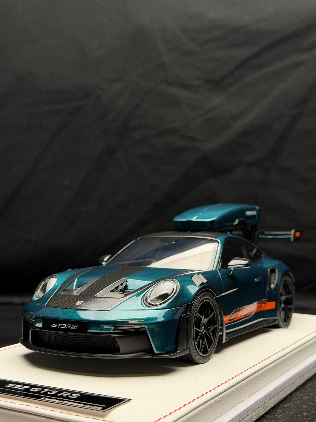 Porsche 911 GT3 RS w/ Roof Rack (Racing Green/ Orange) [IVY Model] 1:18 scale