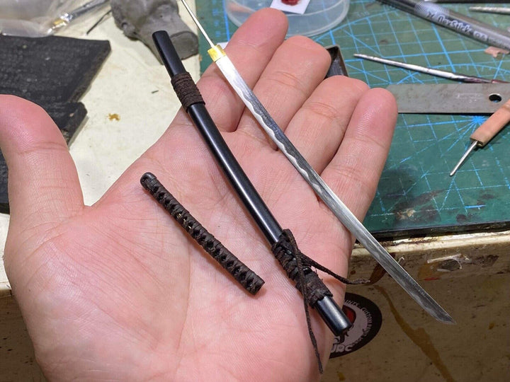 Morpheus' Katana (Black) [Full Metal/Fabric] 1/6 scale - By FullMetalCustoms