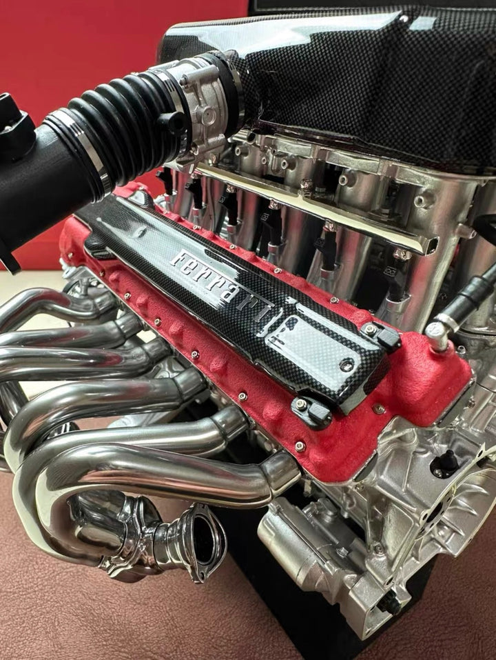 Ferrari Enzo Engine (F Model) 1:6 scale