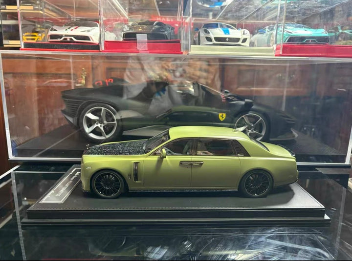 Rolls-Royce Phantom Mansory (Matte Military Green) [Muse's Secret] 1:18 scale