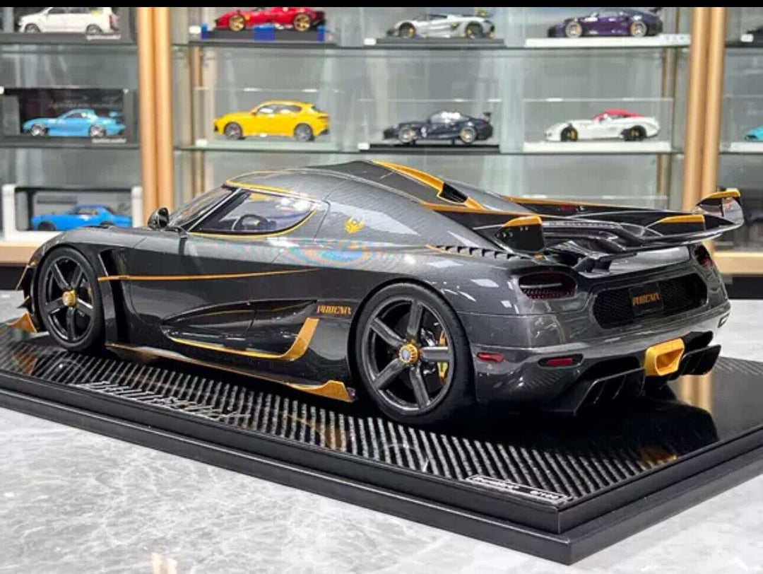 Koenigsegg Agera RS Phoenix (Exposed Carbon Fibre) [FrontiArt] 1:8 scale