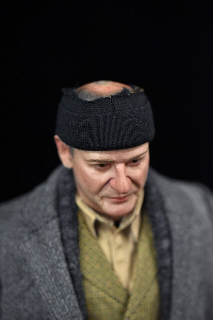 Home Alone (Wet Bandits) - By: Cheung Kinmen [ 1:6 Scale Full Set + Diorama]RARE