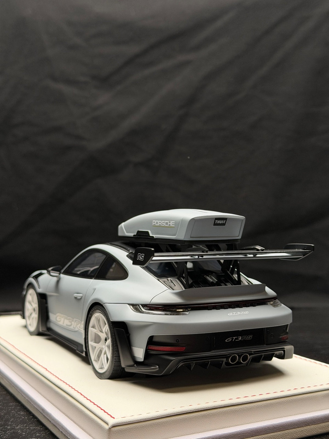 Porsche 911 GT3 RS w/ Roof Rack (Matte Gray/ White) [IVY Model] 1:18 scale