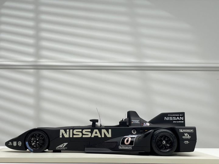 Nissan Deltawing (Black) [Spark] 1:18 scale