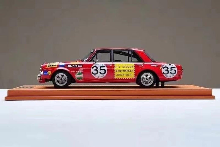 Mercedes-Benz 300 SEL AMG 1971 Naiska Garage [GOC] 1/18 scale