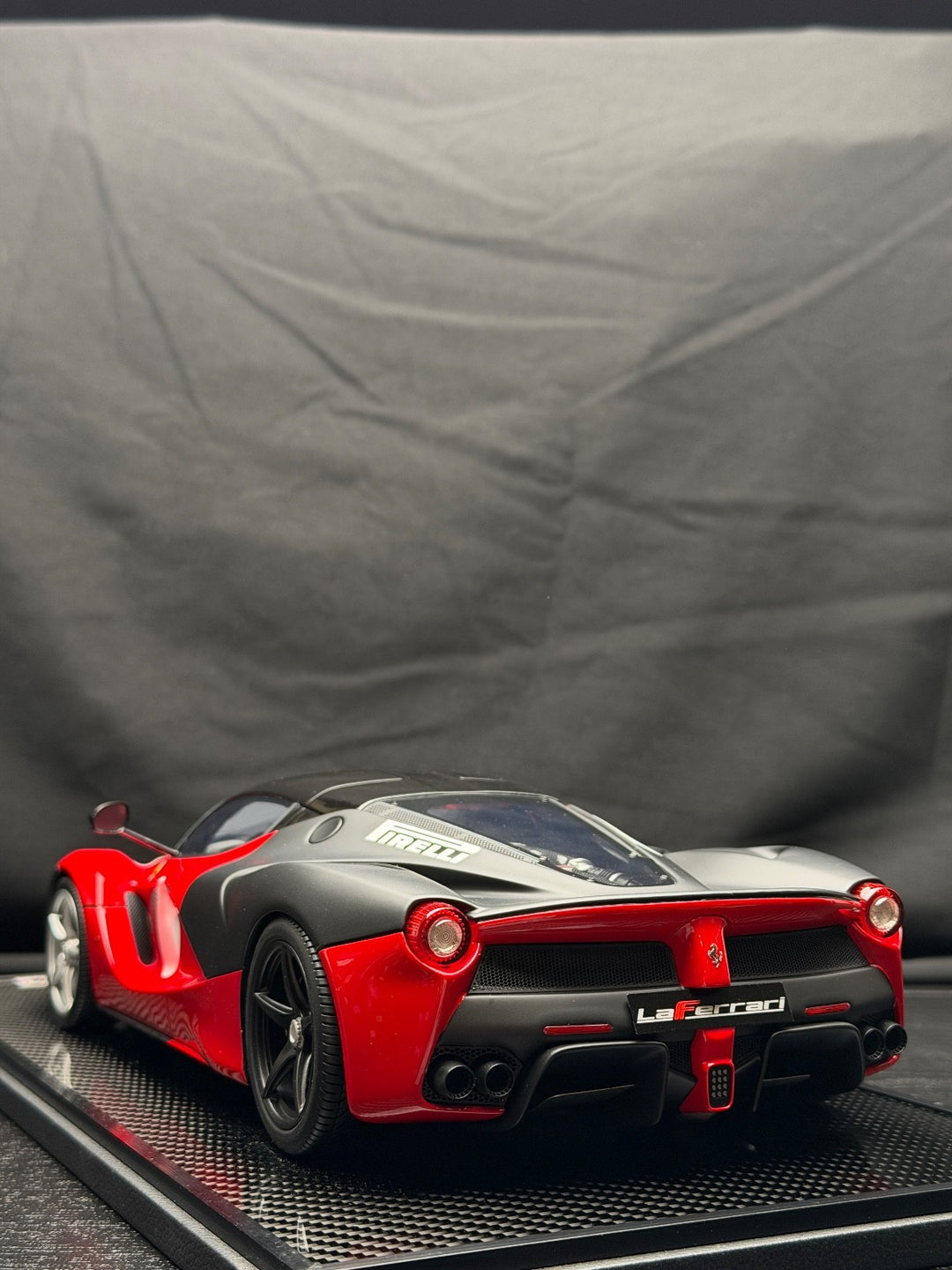 Ferrari LaFerrari (TEST Fiorano 2012) [BBR] 1:12 scale