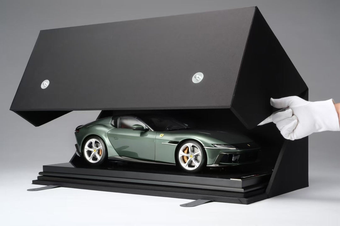 Ferrari 12 Cilindri Spider (Verde Toscana) [Fully opening] By: Amalgam 1:8 scale