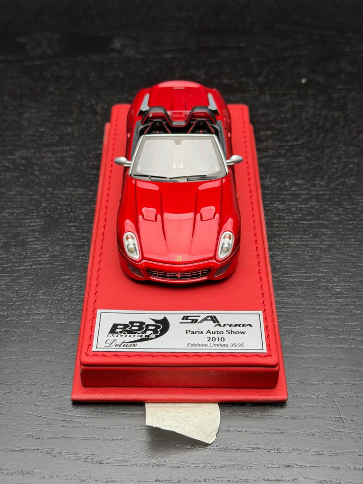 Ferrari SA Aperta (Paris Auto Show 2010) [BBR Deluxe] 1:43 scale
