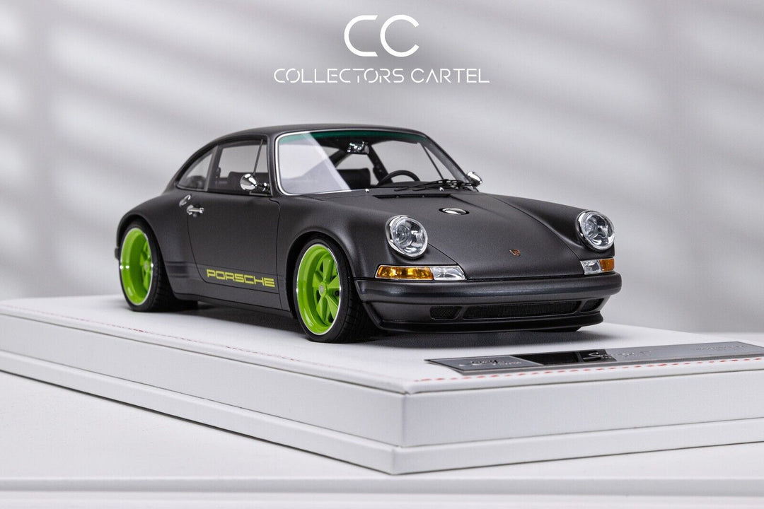 Porsche 911 Singer DLS (Exposed Matt Carbon/Green) [Ivy Merit Model] 1/18 scale