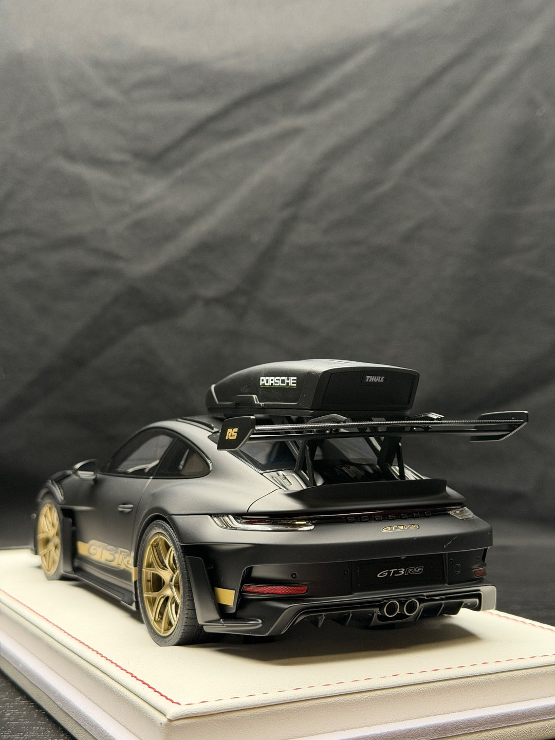 Porsche 911 GT3 RS w/ Roof Rack (Matte Black/ Gold) [IVY Model] 1:18 scale