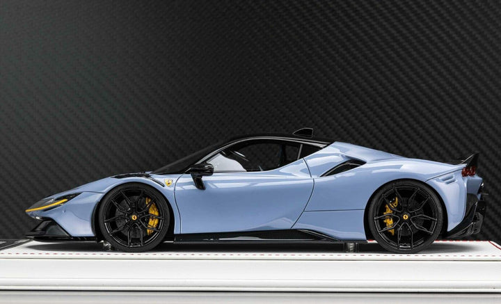 Ferrari SF90 Stradale NOVITEC (Blue) [Davis & Giovanni] 1/18 scale