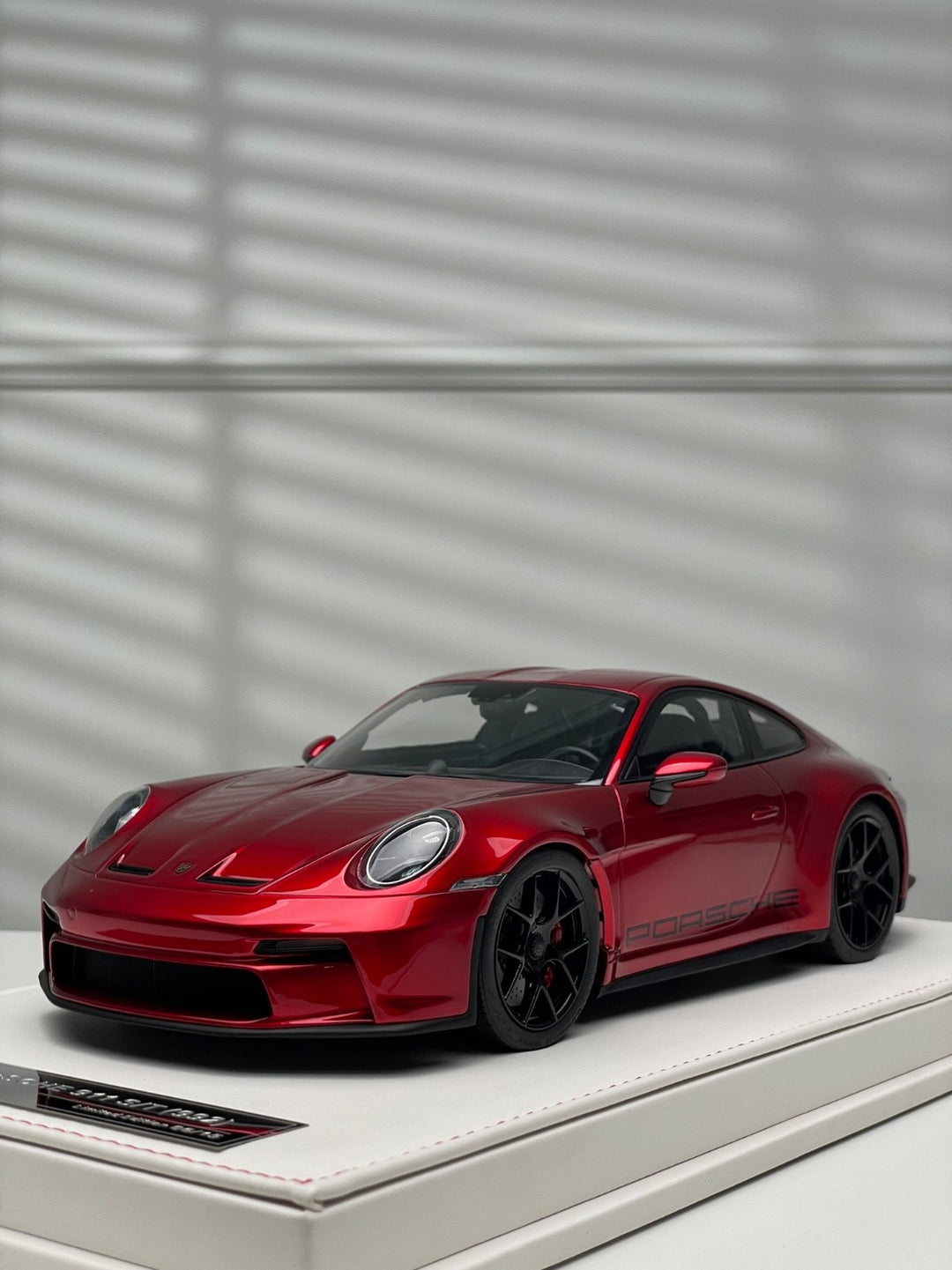 Porsche 911 S/T (Metallic Red/ Black Rims) [Ivy Merit Model] 1/18 scale