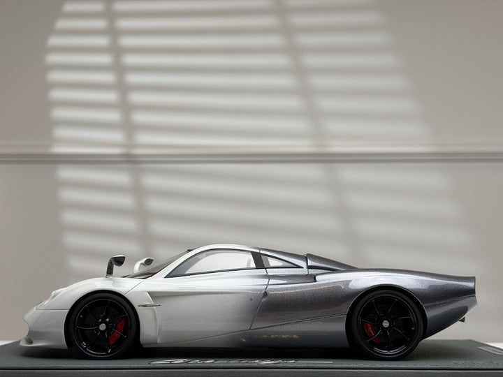 Pagani Huayra Codalunga (White/ Silver) [BBR] 1:18 scale
