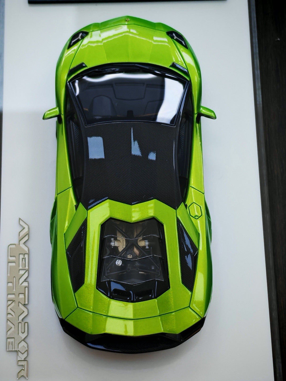 Lamborghini Aventador Ultimae (Giallo Verde Pearl)[Make Up AXELLWORKS]1:43 scale