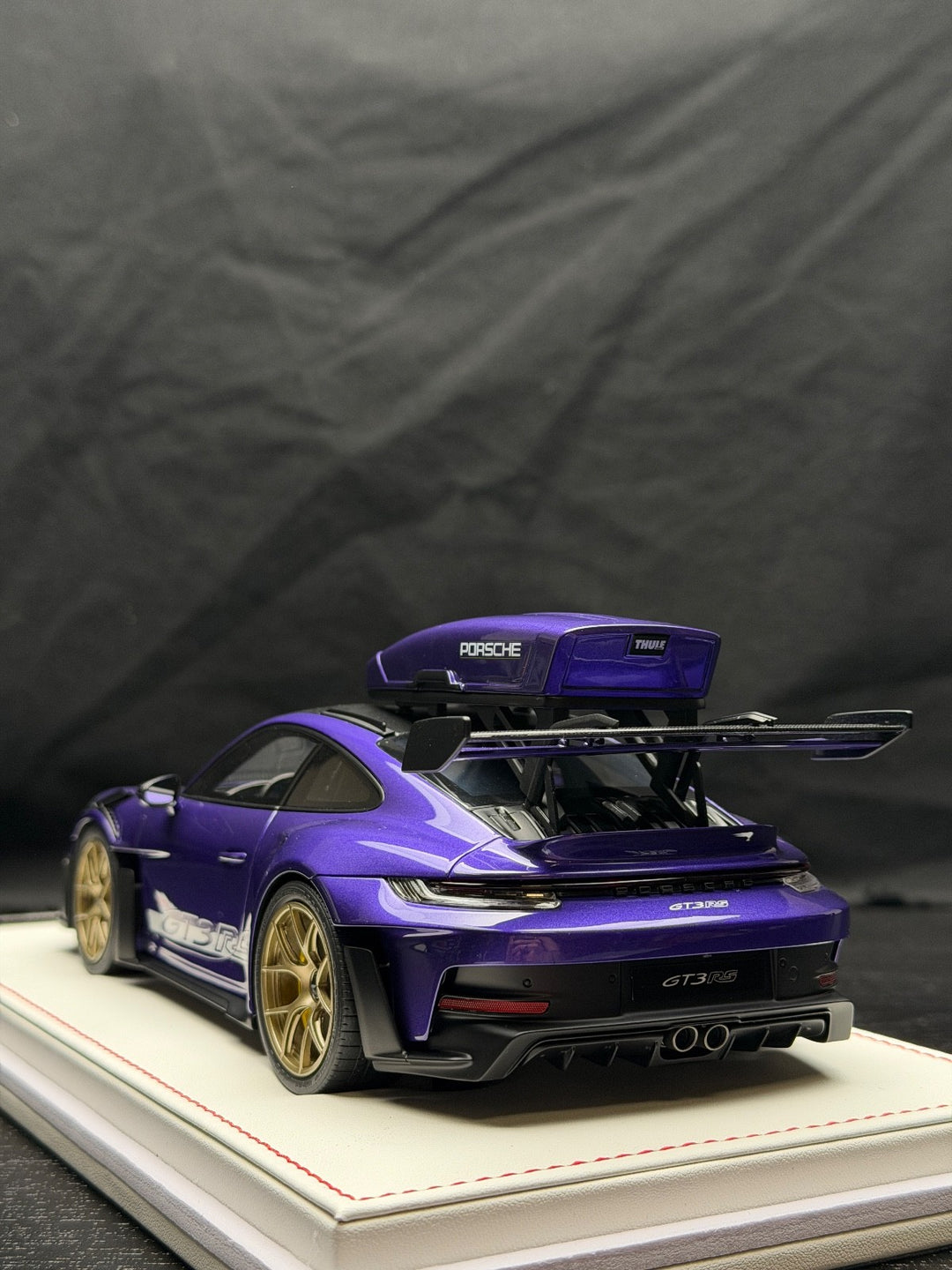 Porsche 911 GT3 RS w/ Roof Rack (Purple/ White) [IVY Model] 1:18 scale