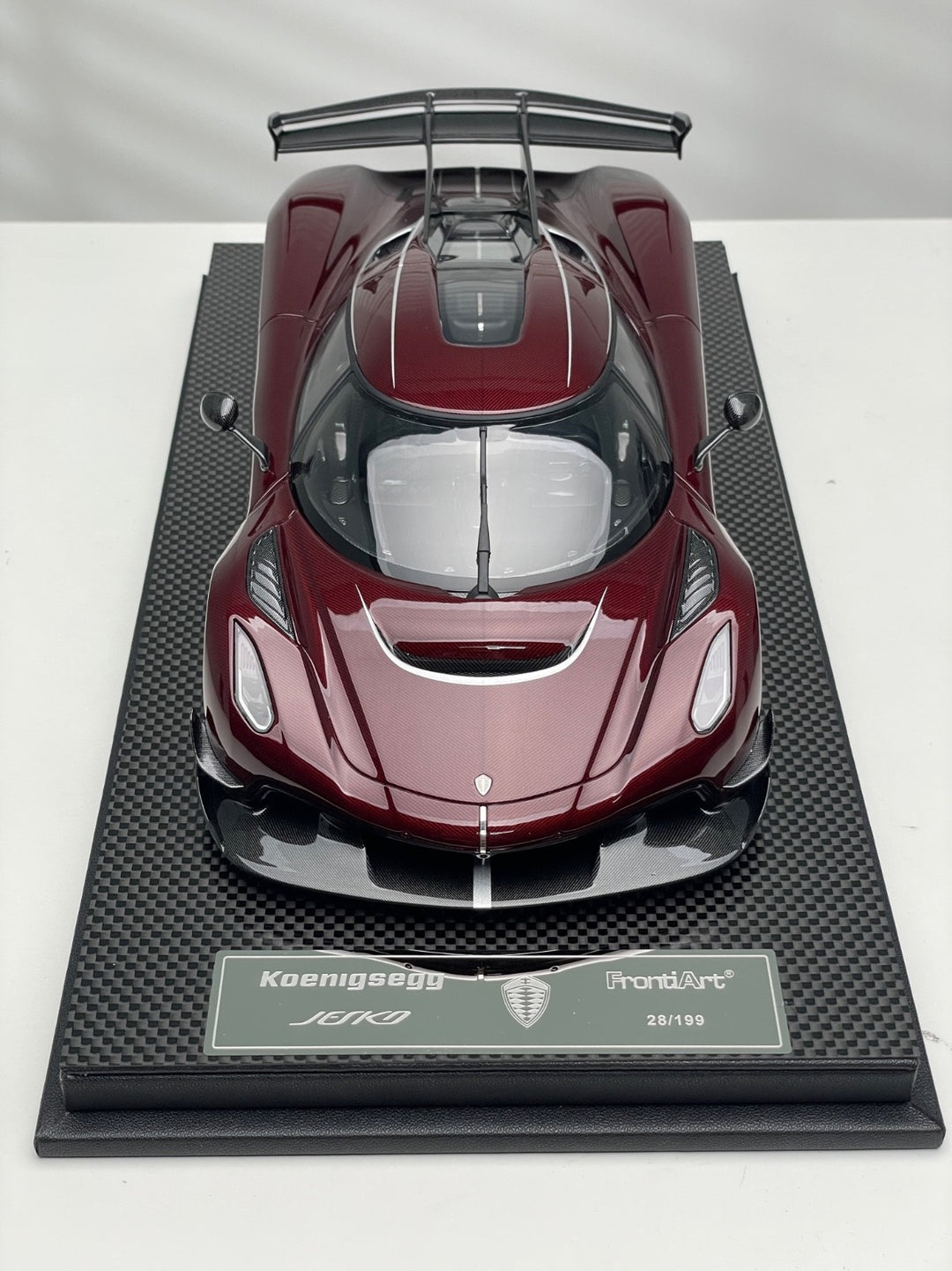 Koenigsegg Jesko (Red Carbon Fiber) [FrontiArt] 1/18 scale