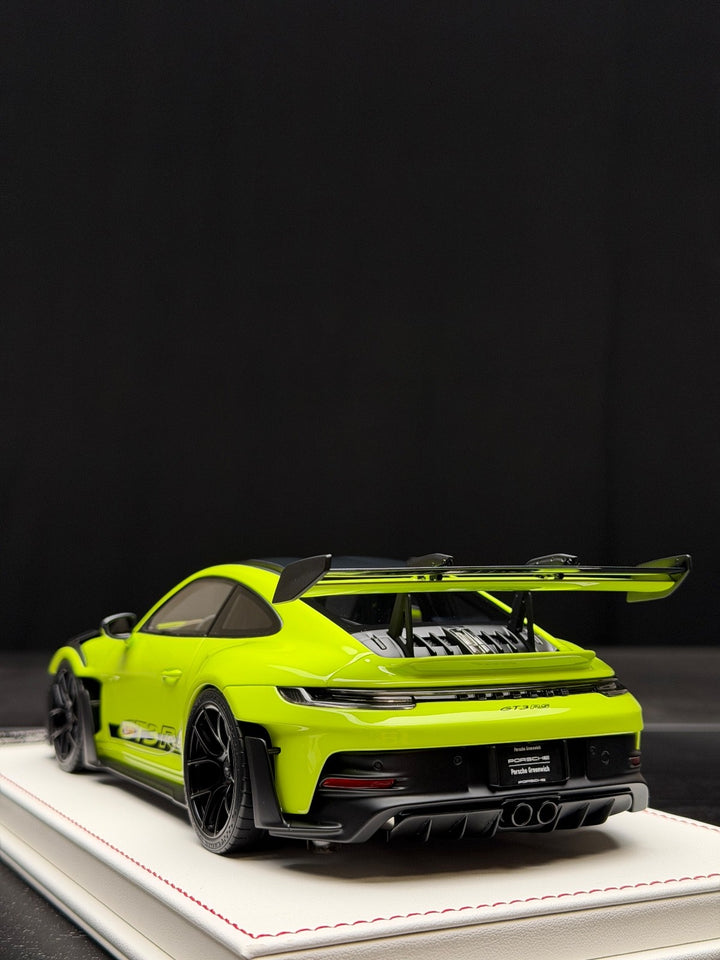 Porsche 911 GT3 RS (Acid Green) [Davis & Giovanni] 1:18 scale