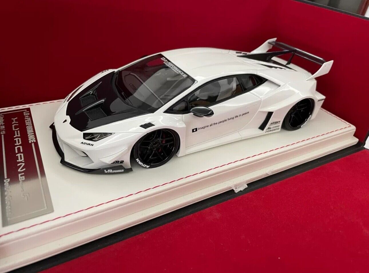 Lamborghini Huracan GT LBWK (White) [Davis & Giovanni] 1/18 scale ...