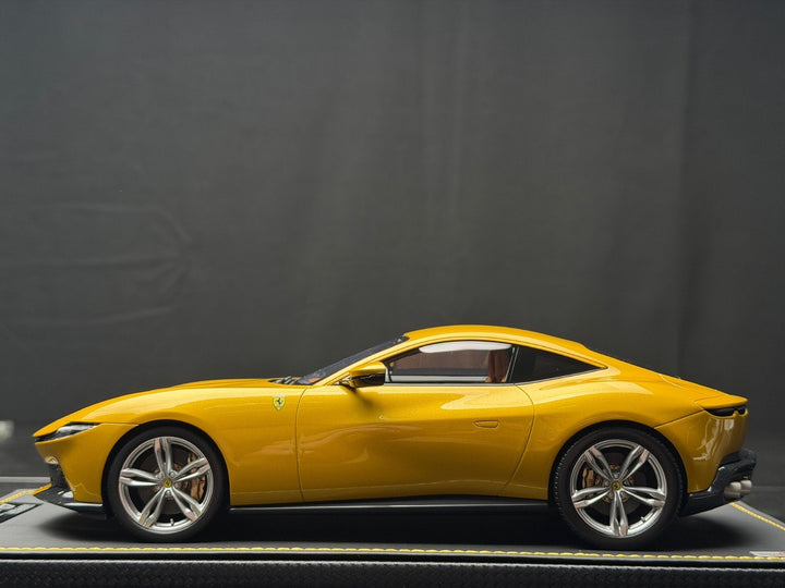 Ferrari Amalfi (Yellow) [MR Collection] 1/18 scale