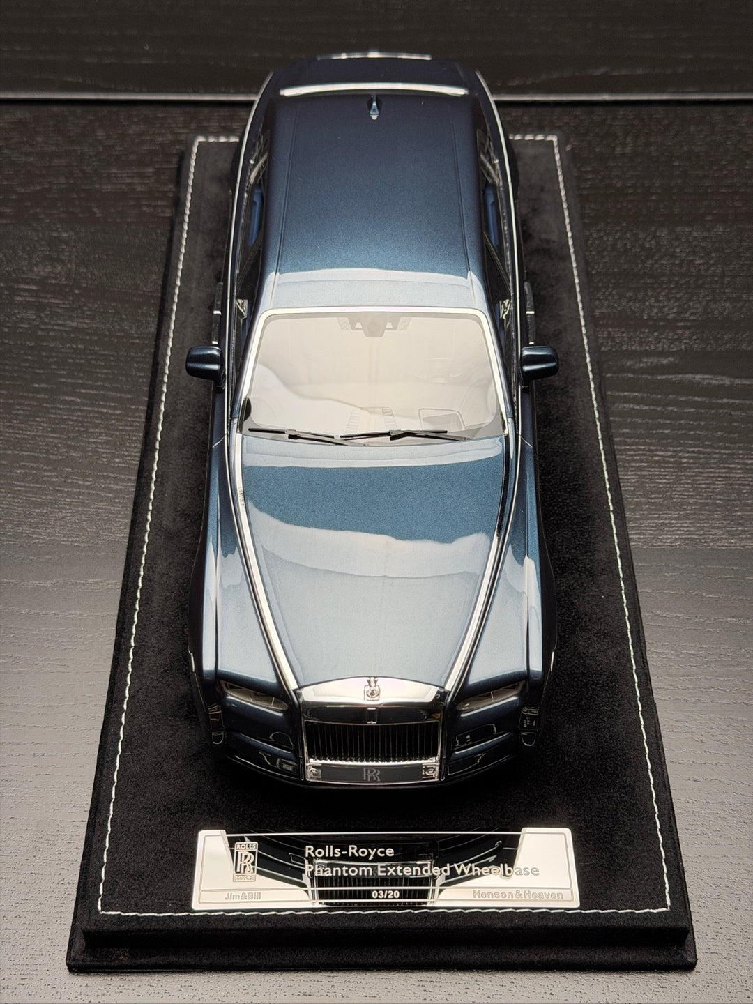 Rolls-Royce Phantom Series II Long Wheelbase (Dark Blue) [H&H] 1/18 scale