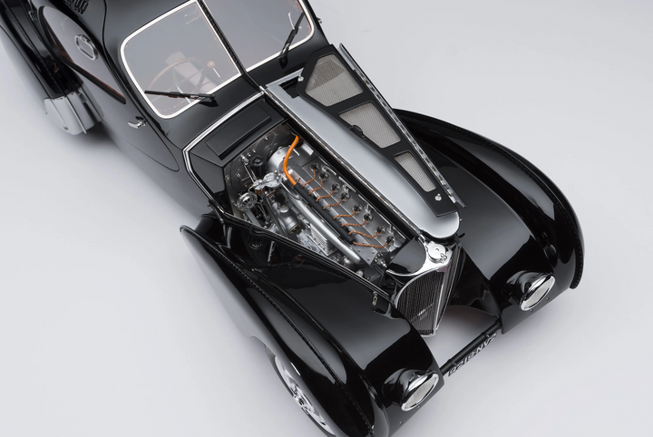 BUGATTI TYPE 57SC ATLANTIC ("LA VOITURE NOIRE") [Openable] By: Amalgam 1:8 scale