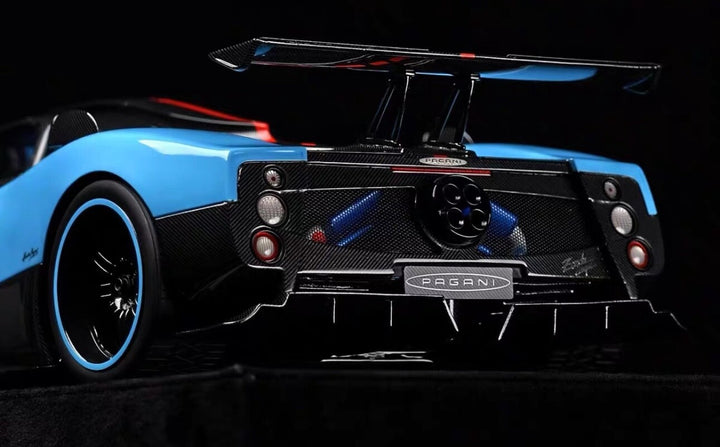 Pagani Zonda Cinque (Baby Blue/ Carbon) [Henson & Heaven] 1/18 scale