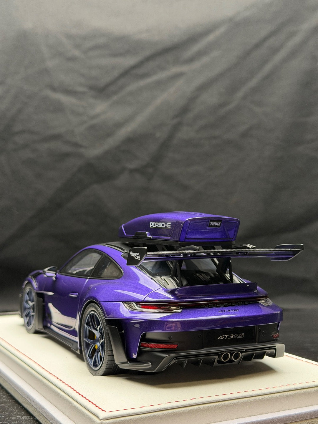 Porsche 911 GT3 RS w/ Roof Rack (Purple/ Black) [IVY Model] 1:18 scale