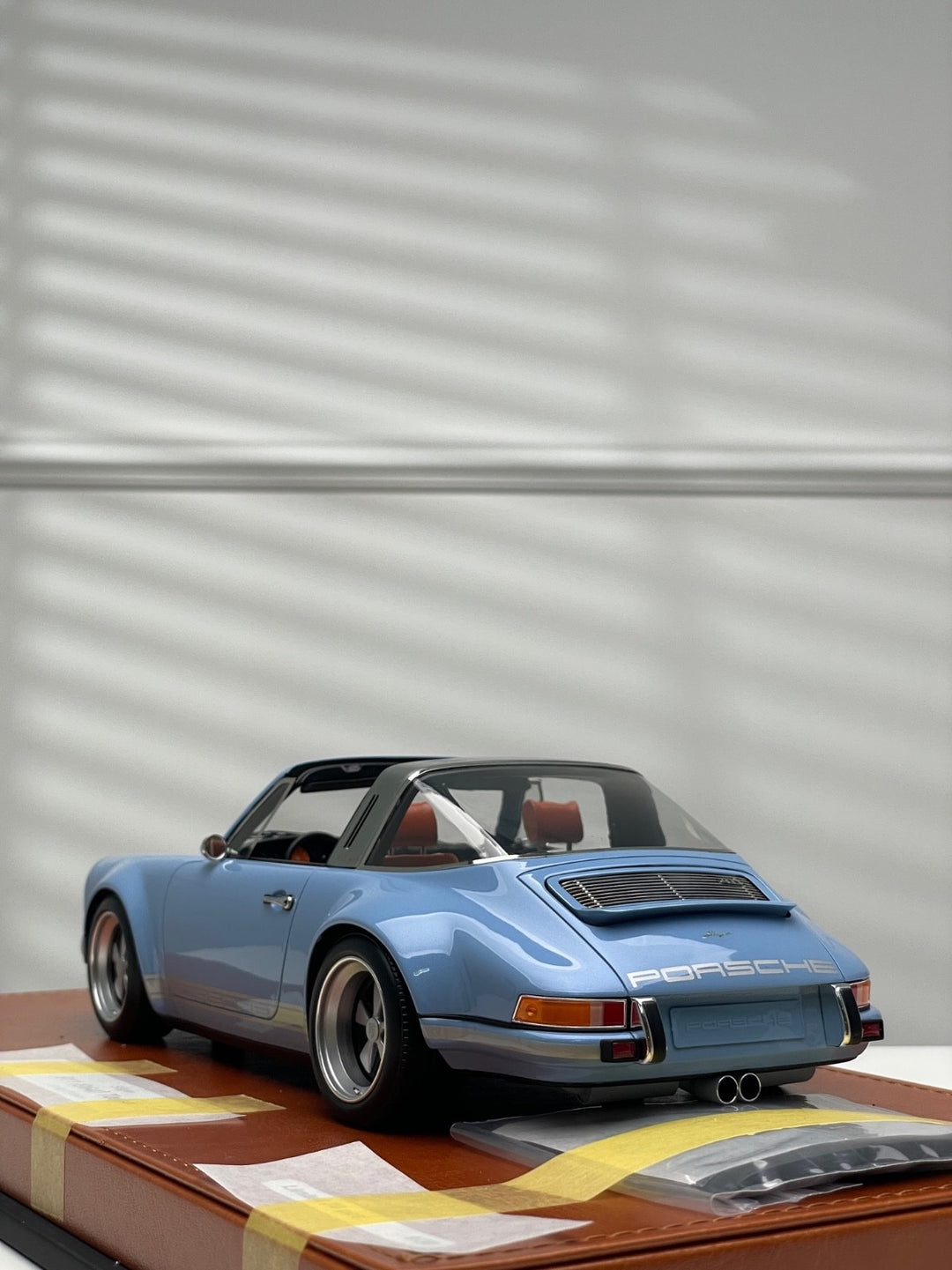 Porsche 911 Targa Singer (Light Blue) [Make up Eidolon] 1/18 scale