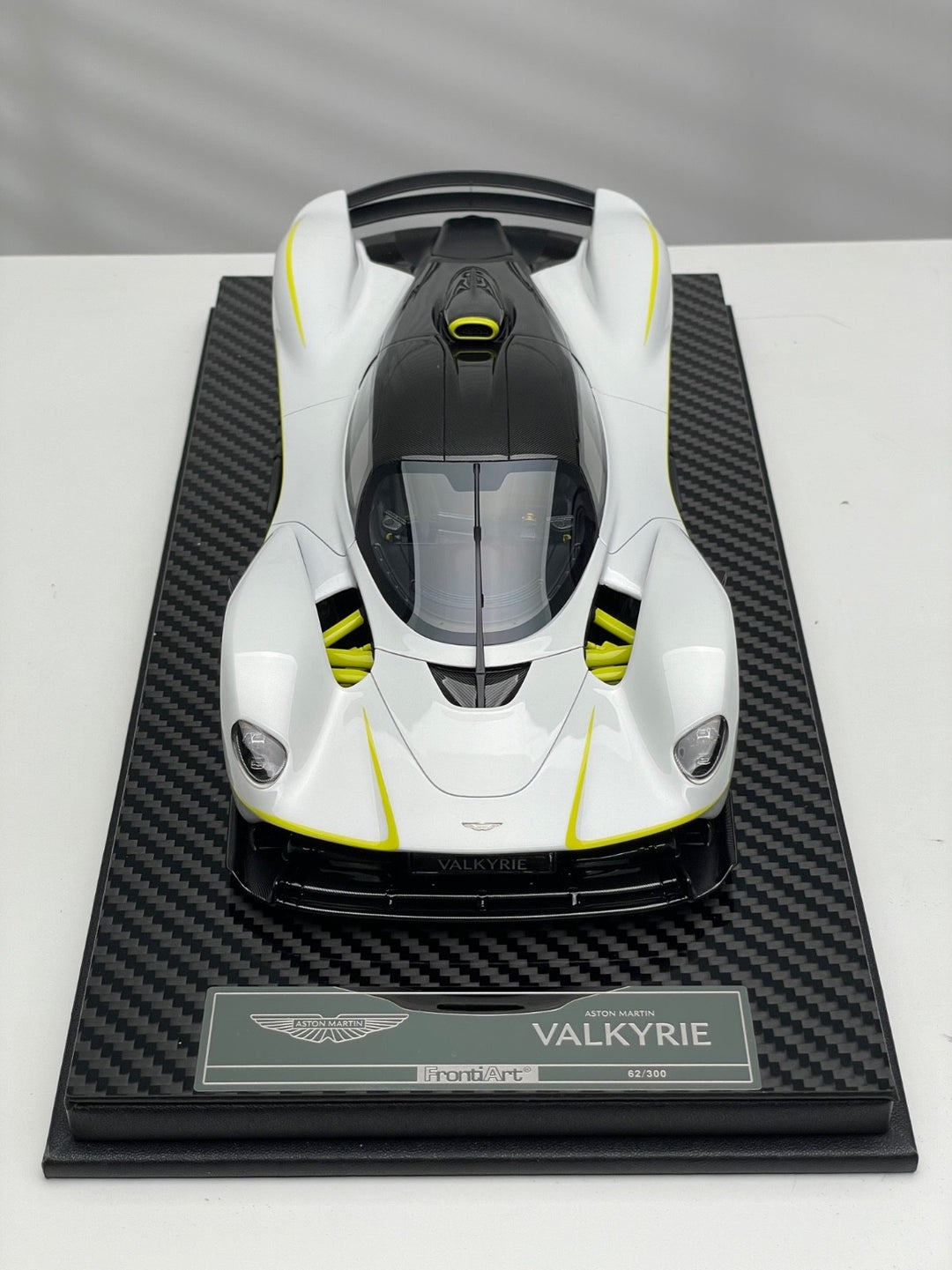 Aston Martin Valkyrie (White) [FrontiArt] 1/18 scale