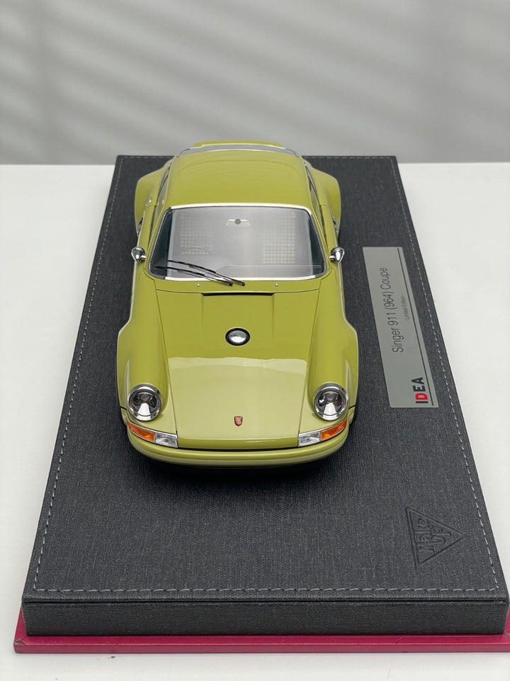 Porsche 911 Singer Coupe (Pale Green) [Make Up IDEA] 1/18 scale