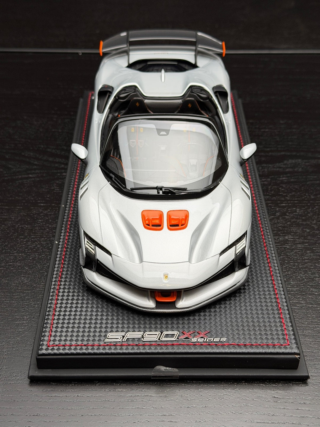 Ferrari SF90XX Spider (Silver) [MR Collection] 1/18 scale