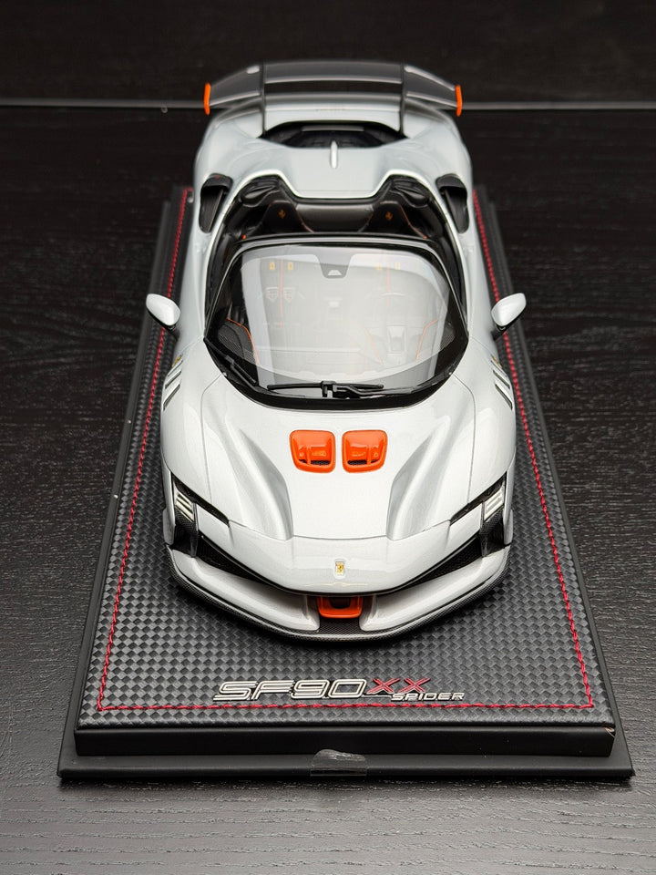 Ferrari SF90XX Spider (Silver) [MR Collection] 1/18 scale