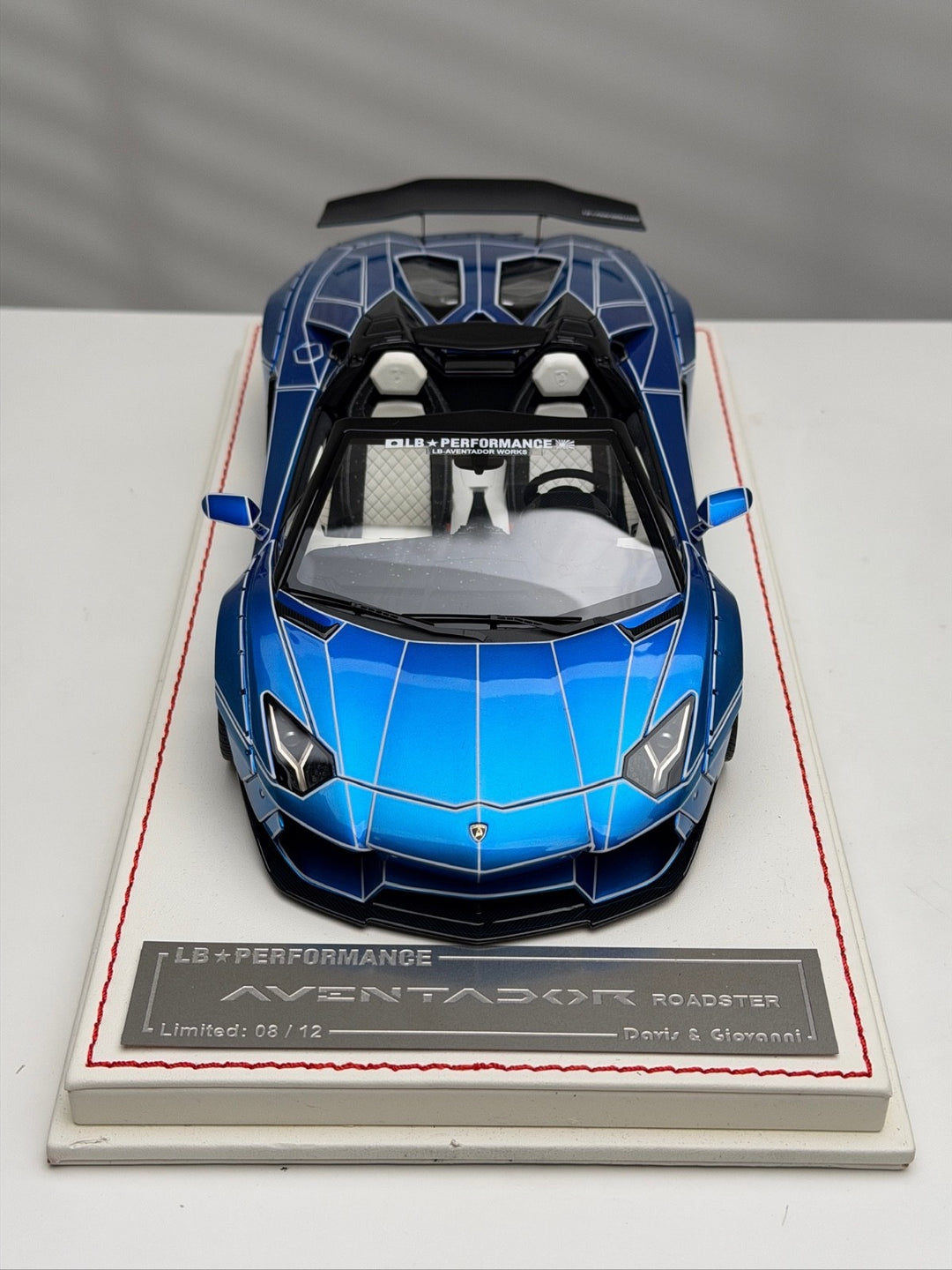 Lamborghini Aventador Roadster LBWK (Blue TRON) [Davis & Giovanni] 1:18 scale