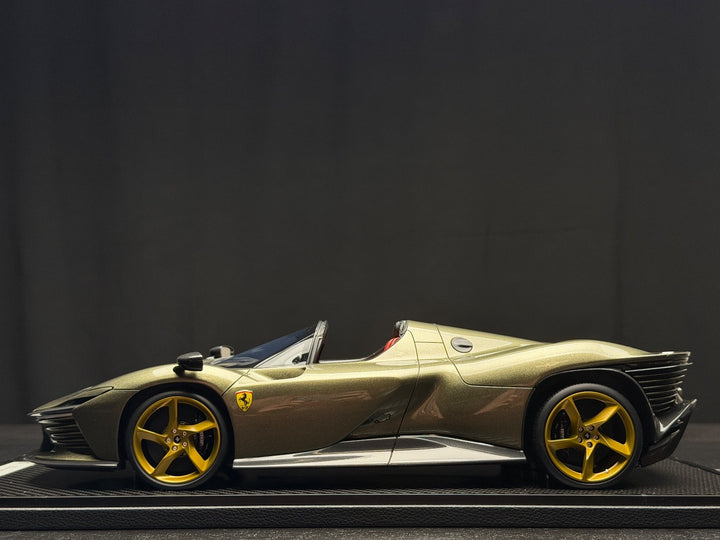 Ferrari Daytona SP3 (Green Manzoni Gloss) [BBR] 1:12 scale