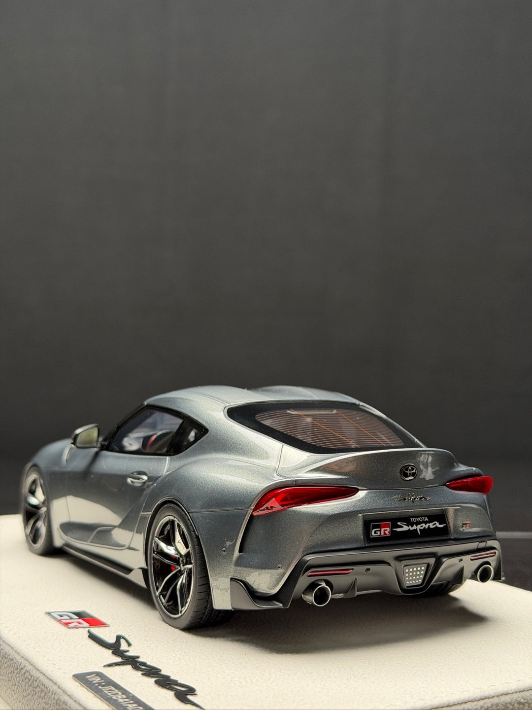 Toyota GR Supra (Dark Silver) [MakeUp] 1/18 scale
