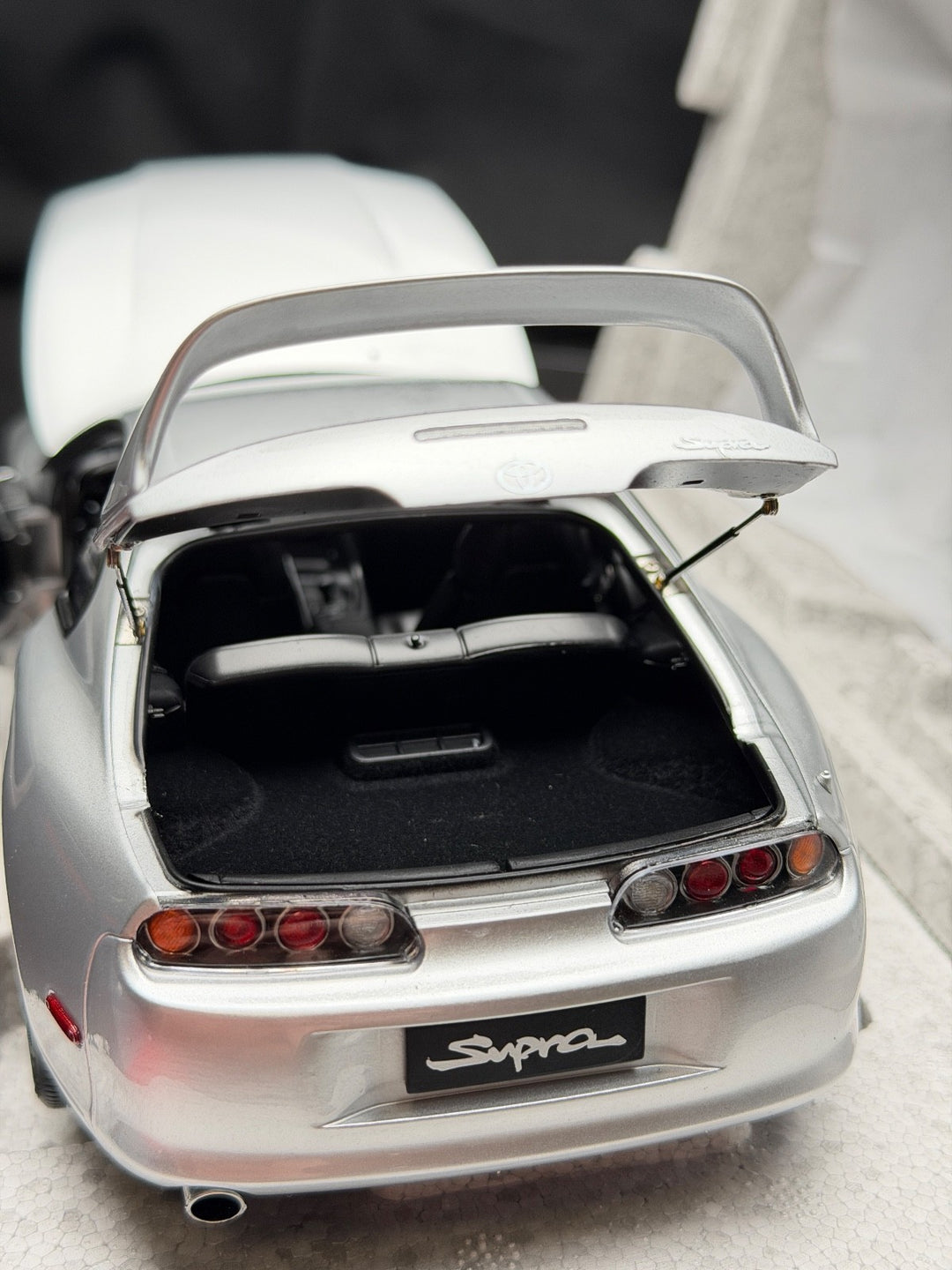 Toyota Supra A80 (Silver) [Whelart Collection] 1:18 scale