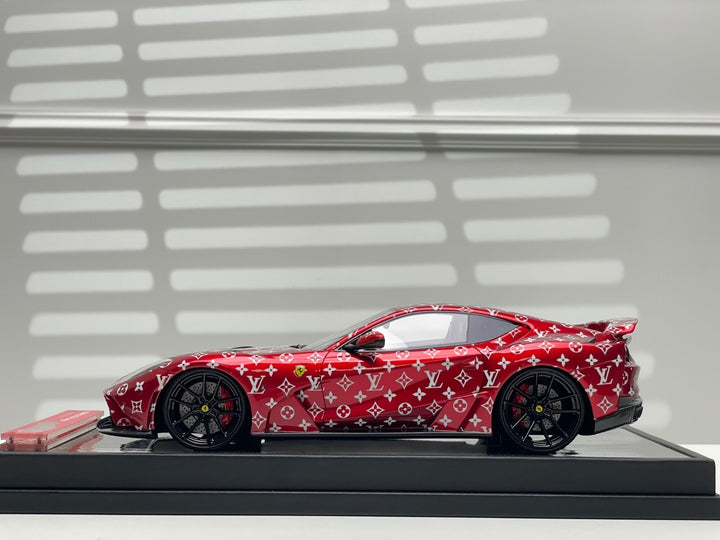 Ferrari 812 N-LARGO NOVITEC (LV Monogram) [IVY Model] 1/18 scale