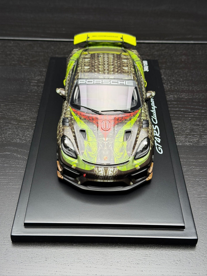 Porsche 911 GT4 RS Clubsport (Cayman Hunter) [Spark] 1:18 scale