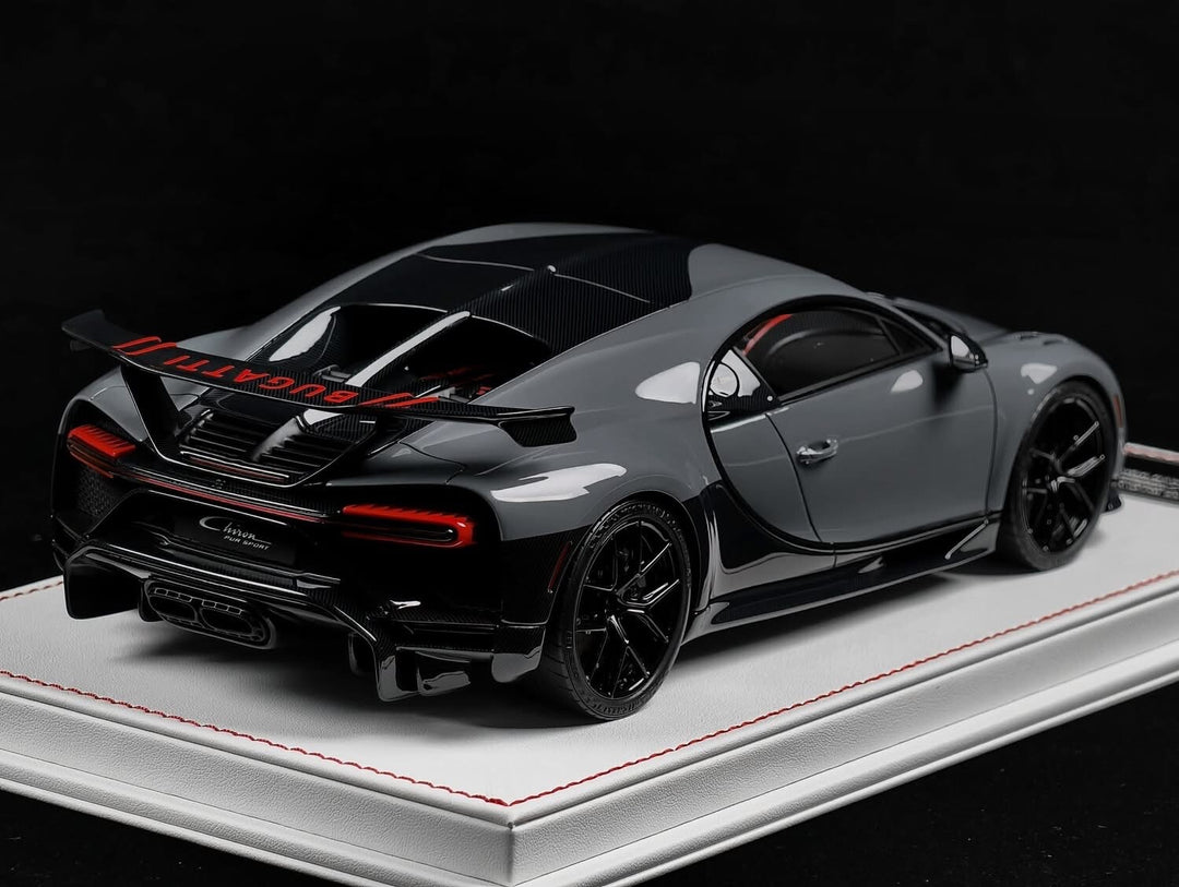 Bugatti Chiron Pur Sport (Dark Gray) [Davis & Giovanni] 1:18 scale
