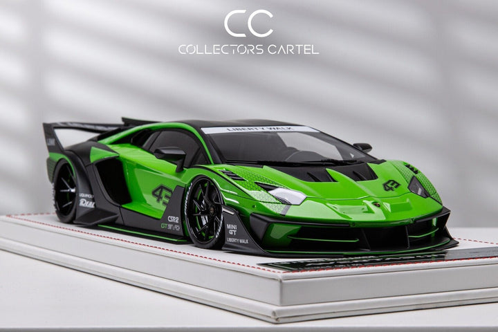 Lamborghini Aventador GT EVO LBWK (Green/Black) [Davis & Giovanni] 1/18 scale