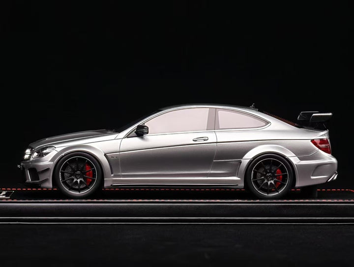 Mercedes-Benz AMG C63 Black Series (Silver) [Vehicle Art] 1/18 scale