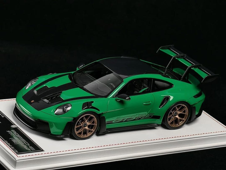 Porsche 911 GT3RS (Viper Green) [Davis & Giovanni] 1:18 scale